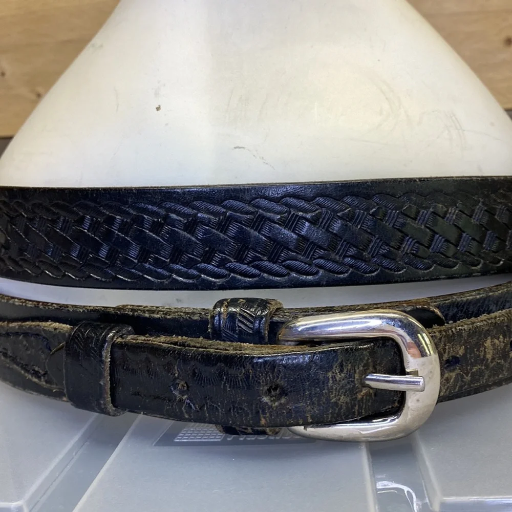 Cabela’s black leather braided tooled leather belt distressed size 46 brass